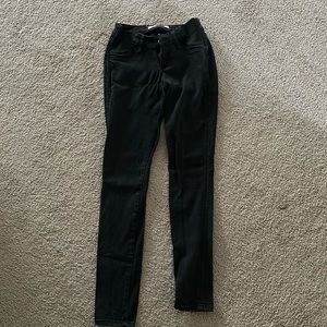 Gap Maternity Jean Leggings.